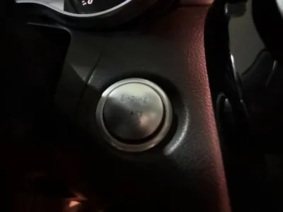 Mercedes-Benz C-Class 2015, 149297 км, за 6970.69 USD - фото 16