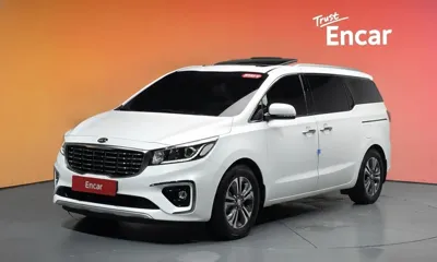 Kia Canival · 2019 год