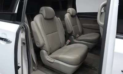 Kia Canival 2019, 62471 км, за 10228.02 USD - фото 11