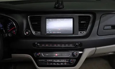 Kia Canival 2019, 62471 км, за 10228.02 USD - фото 13