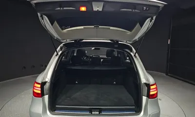 Mercedes-Benz GLC-Class 2019, 137861 км, за 14065.24 USD - фото 20