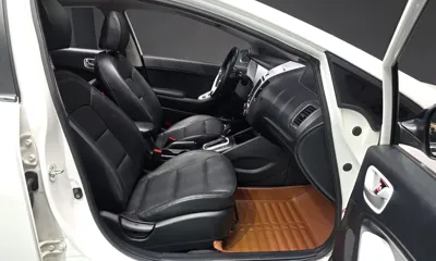 Kia K3 2014, 79357 км, за 4459.86 USD - фото 10