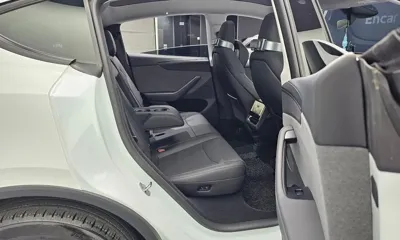 Tesla Model Y 2025, 12884 км, за 34462.39 USD - фото 12