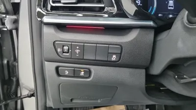 Kia Niro 2024, 16316 км, за 17067.09 USD - фото 15