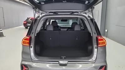Kia Niro 2024, 16316 км, за 17067.09 USD - фото 18