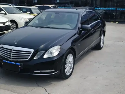 Mercedes-Benz E-Class · 2012 год