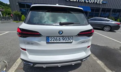BMW X5 2025, 9300 км, за 84504.37 USD