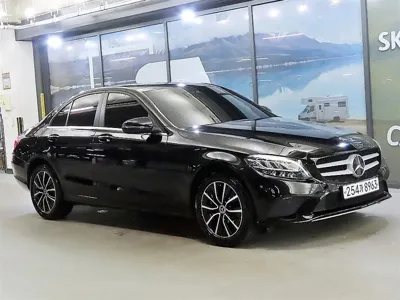 Mercedes-Benz C-Class · 2020 год