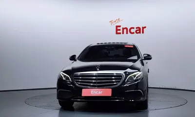 Mercedes-Benz E-Class 2017, 132018 км, за 13128.53 USD