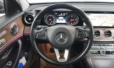 Mercedes-Benz E-Class 2017, 132018 км, за 13128.53 USD - фото 14