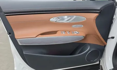 Genesis GV70 2023, 57072 км, за 65636.08 USD - фото 24