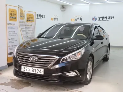 Hyundai Sonata 2015, 130000 км, за 4225.44 USD