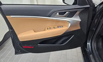 Genesis G70 2021, 67222 км, за 18175.91 USD - фото 24