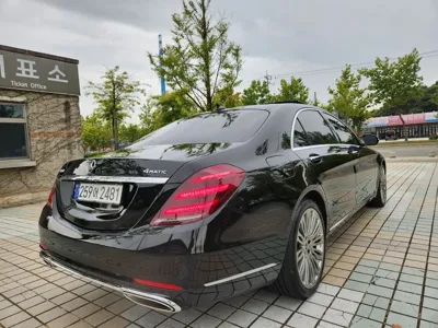 Mercedes-Benz S-Class 2019, 84000 км, за 33690.12 USD