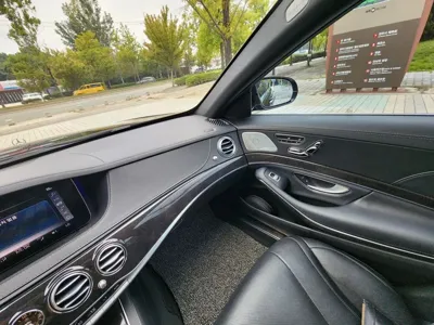 Mercedes-Benz S-Class 2019, 84000 км, за 33690.12 USD - фото 19