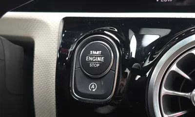 Mercedes-Benz A-Class 2019, 61522 км, за 21693.82 USD - фото 19