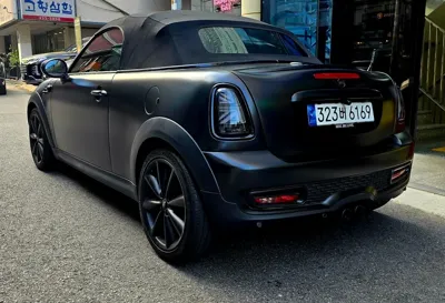 MINI Roadster 2013, 165000 км, за 9518.18 USD