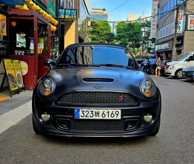 MINI Roadster 2013, 165000 км, за 9518.18 USD