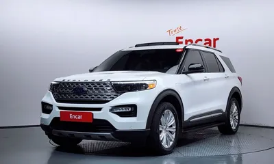 Ford Explorer · 2021 год