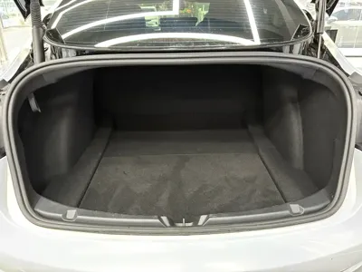 Tesla Model 3 2021, 44000 км, за 22513.94 USD - фото 14