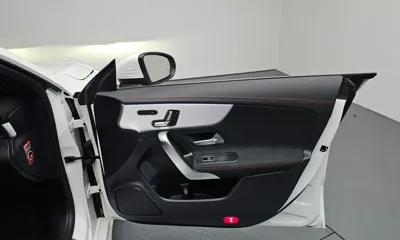 Mercedes-Benz CLA-Class 2023, 27529 км, за 25403.7 USD - фото 24