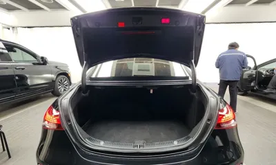 Mercedes-Benz E-Class 2021, 88980 км, за 26821.17 USD - фото 20