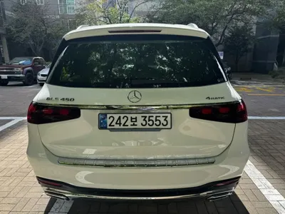 Mercedes-Benz GLS-Class 2025, 9000 км, за 85223.92 USD