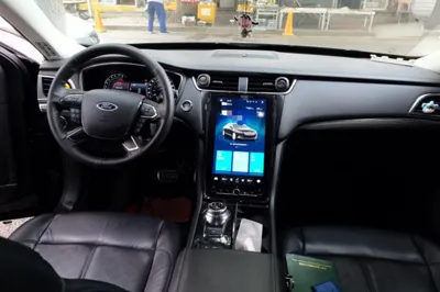 Ford Taurus 2019, 36800 км, за 16822 USD - фото 9