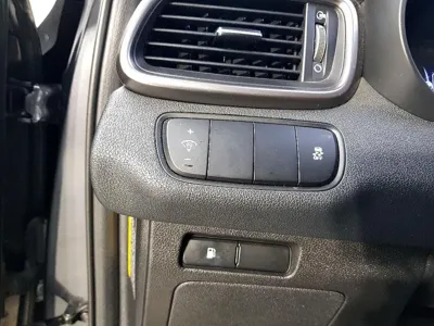 Kia Sorento 2016, 201885 км, за 5112.28 USD - фото 11