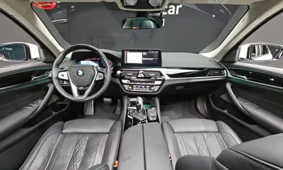 BMW 5-Series 2021, 73798 км, за 22691.4 USD - фото 7