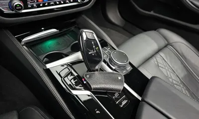 BMW 5-Series 2021, 73798 км, за 22691.4 USD - фото 9