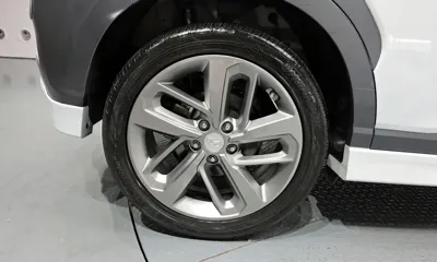 Hyundai Kona 2018, 75222 км, за 8196.73 USD