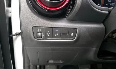 Hyundai Kona 2018, 75222 км, за 8196.73 USD - фото 16
