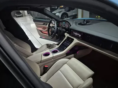 Porsche Taycan 2025, 8500 км, за 104234.58 USD - фото 12