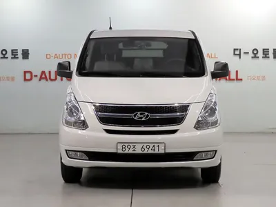 Hyundai Starex 2016, 104631 км, за 5732.9 USD