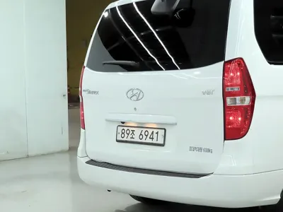 Hyundai Starex 2016, 104631 км, за 5724.7 USD - фото 17