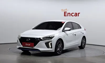 Hyundai Ioniq · 2017 год