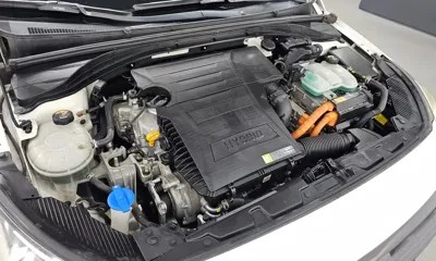Hyundai Ioniq 2017, 139876 км, за 6544.16 USD - фото 6