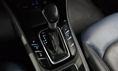 Hyundai Ioniq 2017, 139876 км, за 6544.16 USD - фото 9