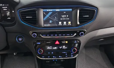 Hyundai Ioniq 2017, 139876 км, за 6544.16 USD - фото 13
