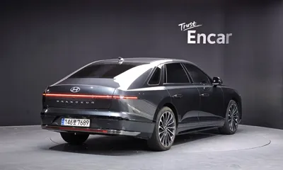 Hyundai Grandeur 2023, 39550 км, за 24625.42 USD