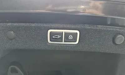 Hyundai Grandeur 2023, 39550 км, за 24625.42 USD - фото 30
