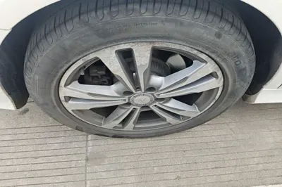 Mercedes-Benz C-Class 2017, 86200 км, за 14476 USD - фото 11