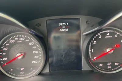 Mercedes-Benz C-Class 2017, 86200 км, за 14476 USD - фото 26