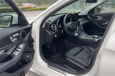 Mercedes-Benz C-Class 2017, 86200 км, за 14476 USD - фото 30