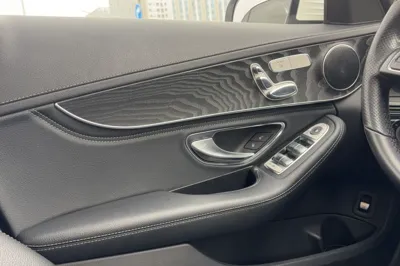 Mercedes-Benz C-Class 2017, 86200 км, за 14476 USD - фото 38