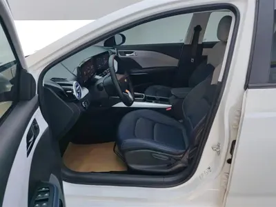 Chevrolet Monza 2024, 67000 км, за 6797.98 USD - фото 9