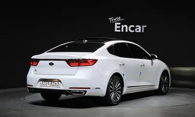 Kia K7 2018, 130157 км, за 7417.62 USD