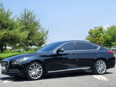 Hyundai Genesis 2016, 162000 км, за 6904.53 USD