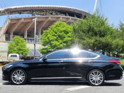 Hyundai Genesis 2016, 162000 км, за 6904.53 USD
